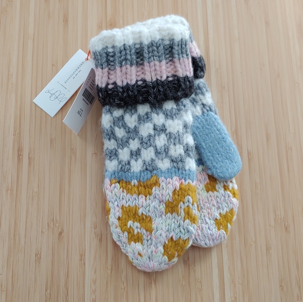 HTF Anthropologie Laura Dalgaard Reese Mittens - Picture 5 of 7